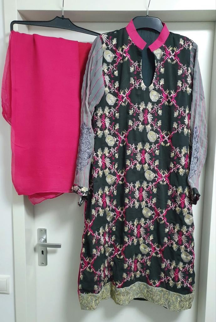 Nieuwe Indiase Kameez Broek Pak - Maat M, Maat 38/40 (M), Nieuw, Ophalen of Verzenden, Onder de knie
