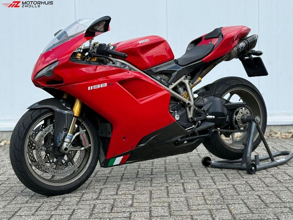 DUCATI 1198 S (bj 2009) 30878KM, Veel carbon, DUCATI, 2 cilinders, 1198 cc, Motorrijbewijs A