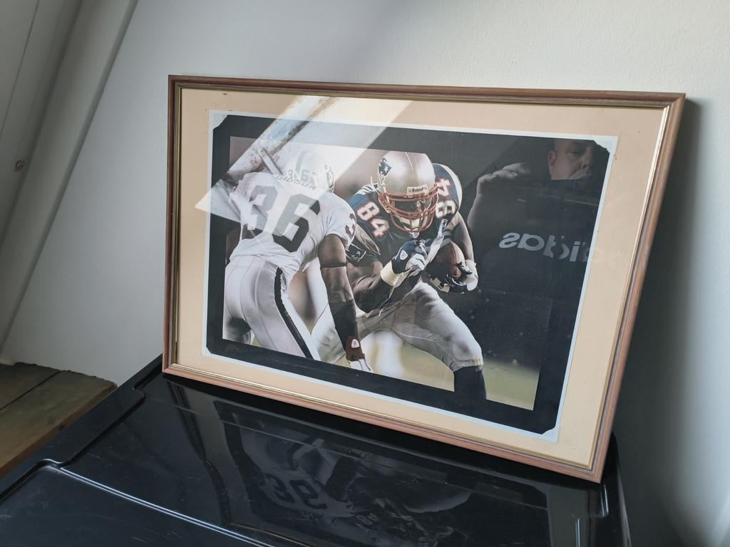 Ingelijste foto van American Football speler, Antiek en Kunst, Kunst | Tekeningen en Foto's, Ophalen of Verzenden
