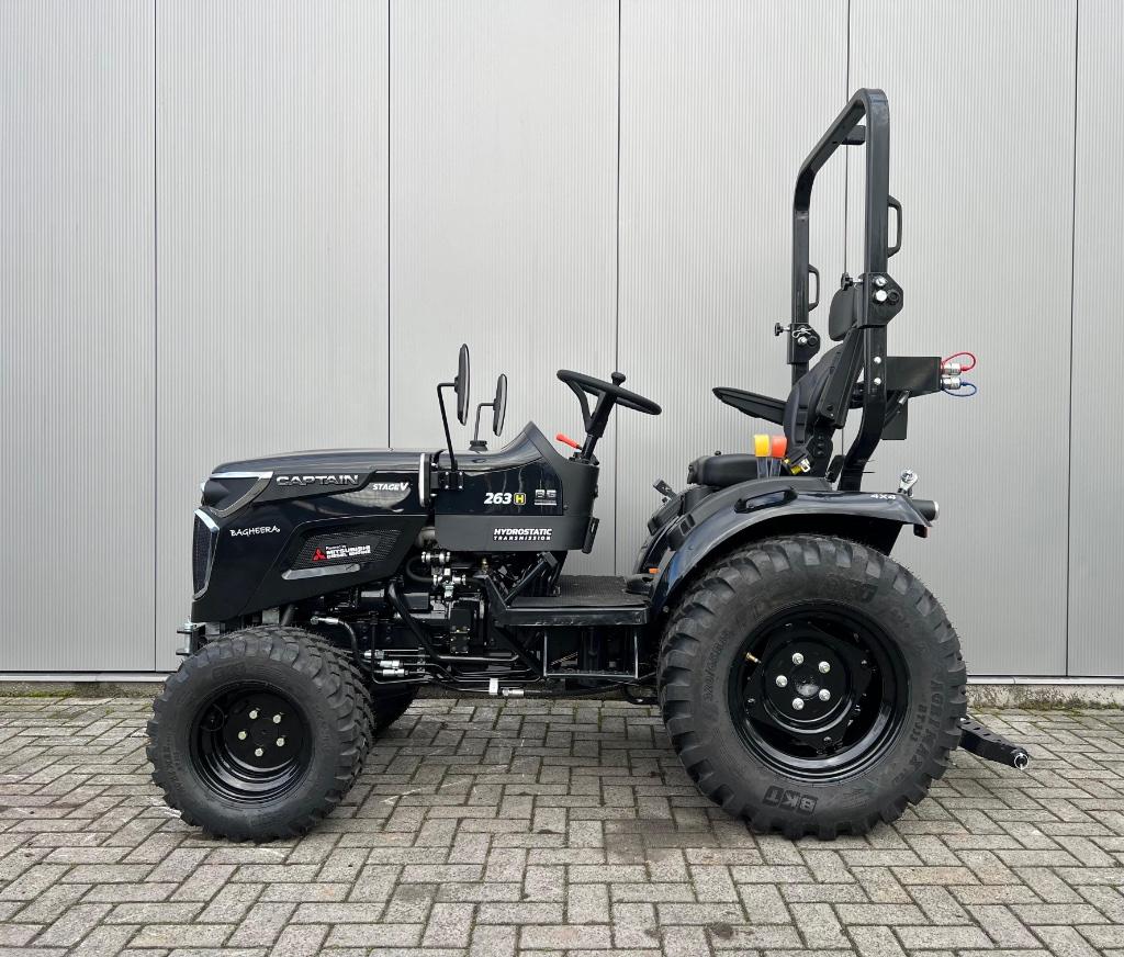 Captain 263 25PK -4WD - Hydrostaat - Zwart - Nieuw - Compact