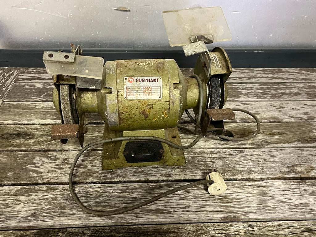 Slijpmachine Elephant, Doe-het-zelf en Verbouw, Ophalen, Gebruikt, Minder dan 700 watt, Werkbankslijpmachine