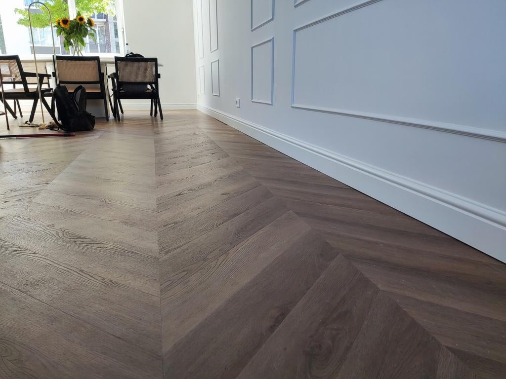 Plinten laten plaatsen door monteur