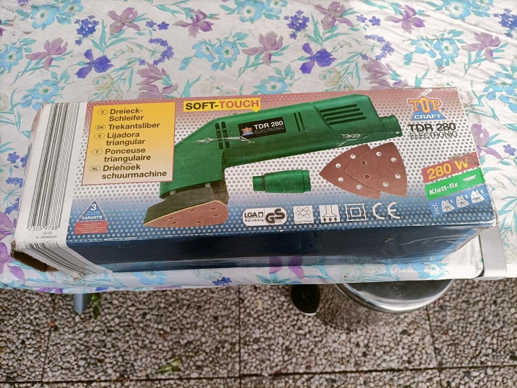 Tekoop driehoek schuurmachine, Ophalen of Verzenden, Gebruikt, Minder dan 600 watt, Overige typen