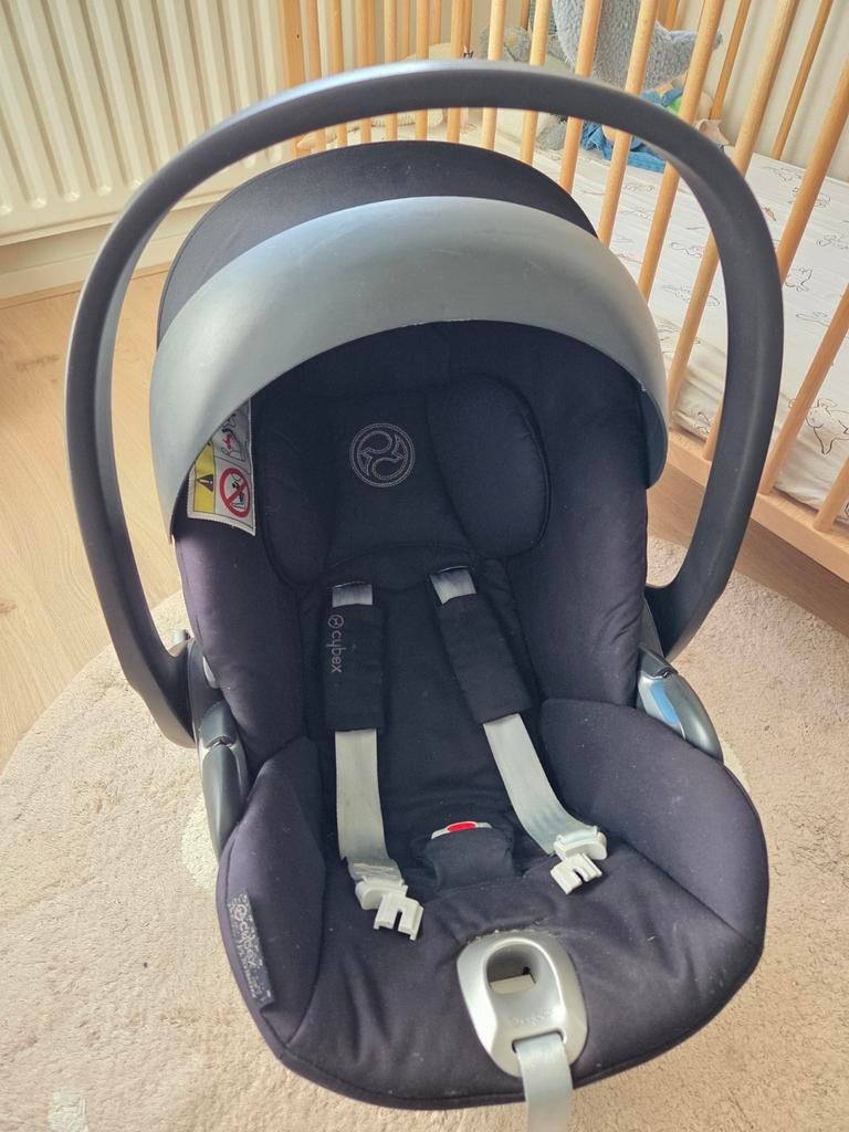 CYBEX Maxicosi met CYBEX Base Z, Gebruikt, Isofix, 0 t/m 13 kg, Ophalen