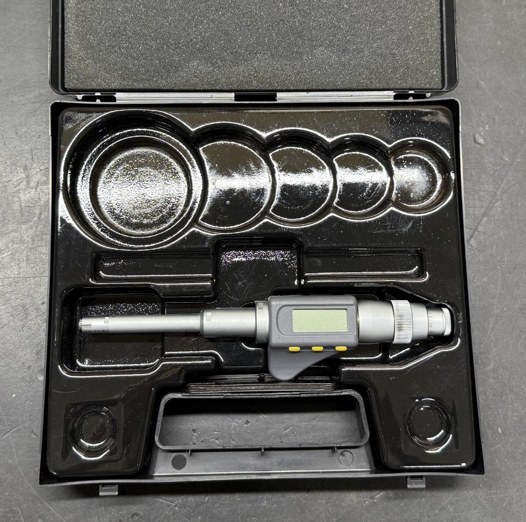Tesa digitale binnen micrometer 10 / 12.5mm, Ophalen of Verzenden, Zo goed als nieuw, Overige meters