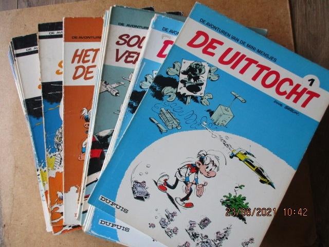 adv3616 mini-mensjes, Boeken, Eén stripboek, Ophalen, Gelezen