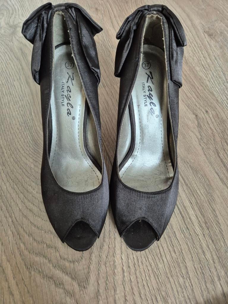 Schoenen, Ophalen of Verzenden, Zo goed als nieuw, Zwart, Sneakers of Gympen