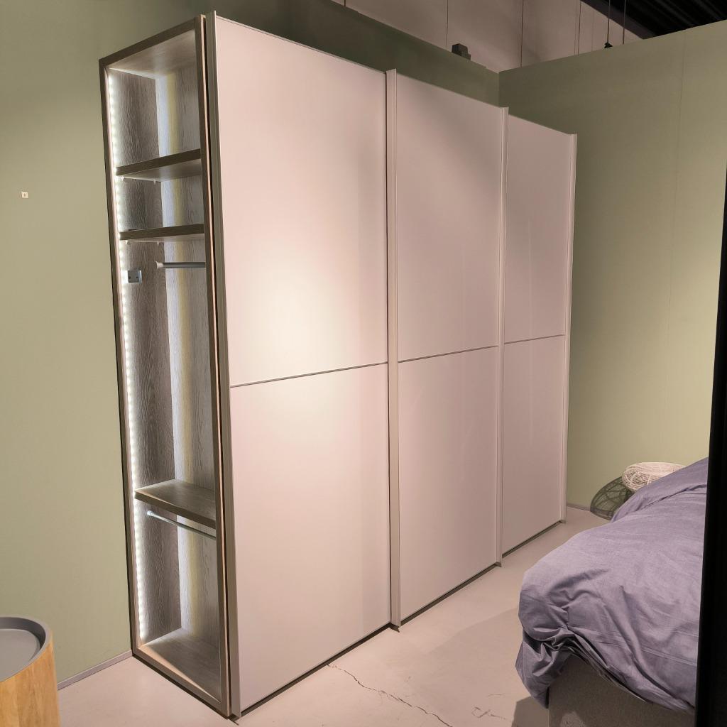 NIEUW: Tilders Slaapkamerkast Marcato 2.0 Zweefdeurkast, Ophalen, Met deur(en), 200 cm of meer, Eikenhout