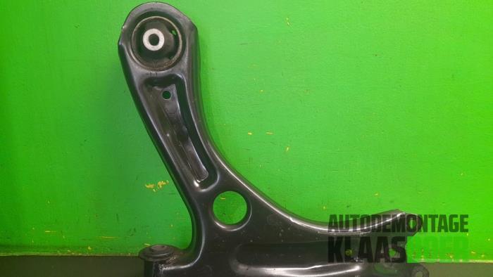 Draagarm links-voor van een Skoda Citigo, Ophalen of Verzenden, 12 maanden garantie, Gebruikt, Skoda