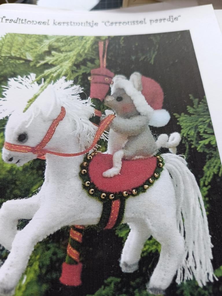 Patroon carrouselpaardje, Ophalen of Verzenden, Boek of Patroon