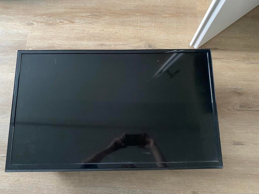 OK. 32" HD LED TV - Geen Afstandsbediening, 50 Hz, HD Ready (720p), 60 tot 80 cm, Ophalen