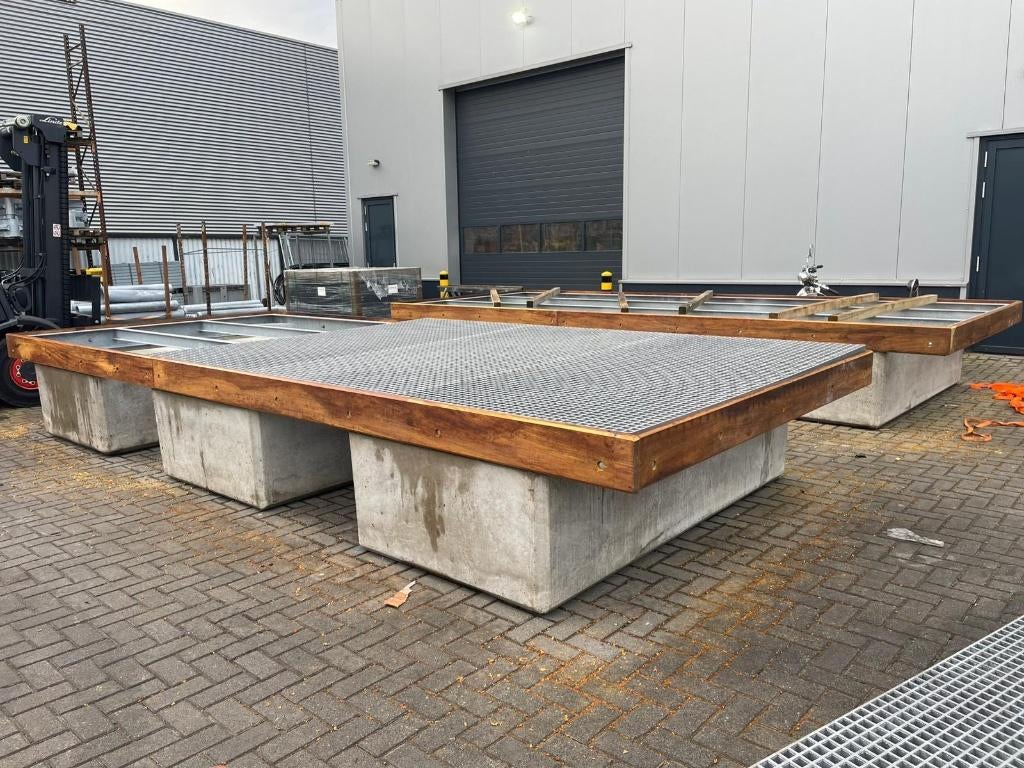 Drijvende steiger - 2 stalen frames 6,1m1 x 2,5m1, Ophalen, Nieuw, Overige typen