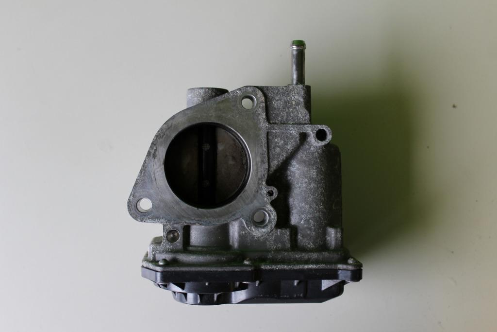 Toyota throttle body 22030-4740, Verzenden, Gebruikt, Toyota