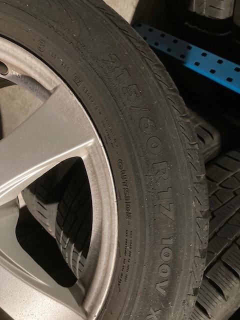 Winterset velgen en banden (Audi), Auto-onderdelen, Banden en Velgen, Ophalen, Banden en Velgen, 17 inch, Winterbanden