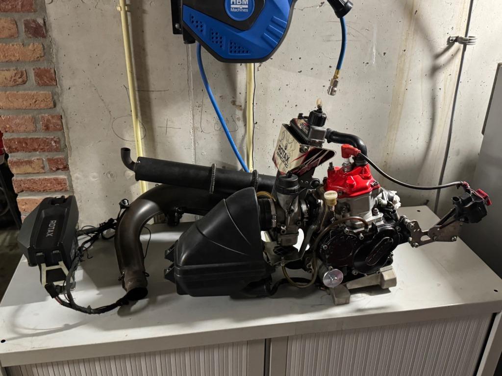 Rotax Max Evo Junior motorsets 3x inclusief motorkaarten, Sport en Fitness, Karting, Ophalen, Gebruikt, Onderdelen Kart