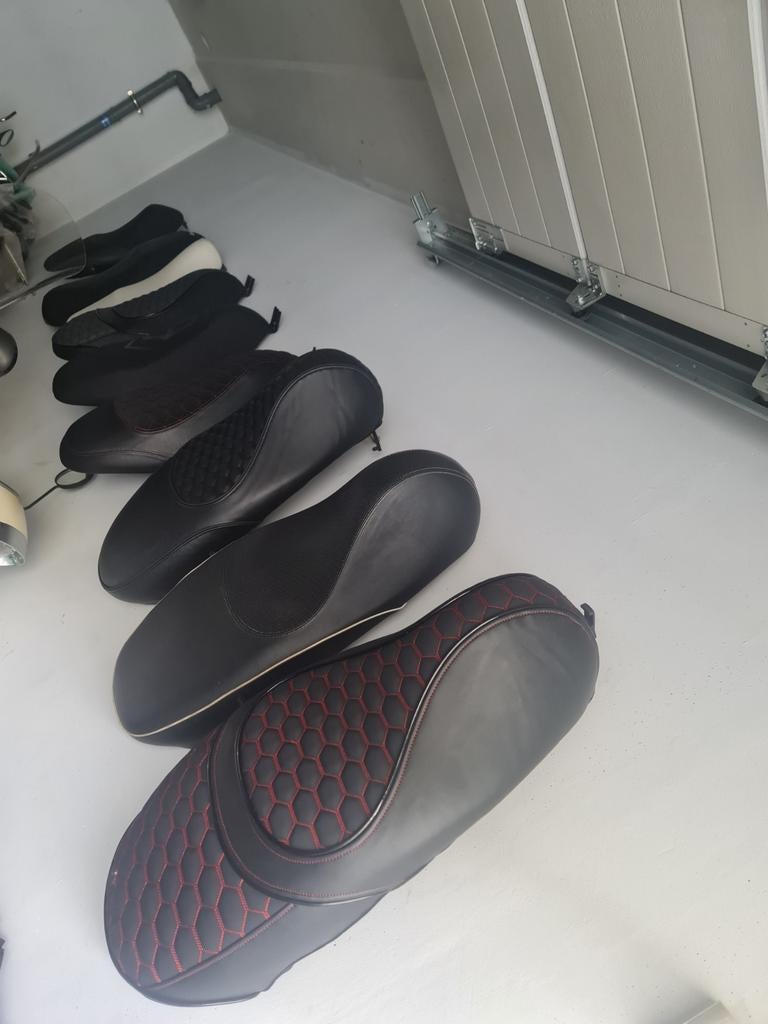 Zadels of buddy's voor zip Vespa btc agm retro sym en meer, Ophalen of Verzenden, Gebruikt, Zadel, Piaggio