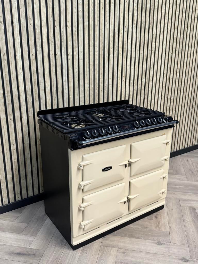 Prachtig Fornuis AGA Six Four creme 4 Ovens!, Witgoed en Apparatuur, Fornuizen, 60 cm of meer, Ophalen of Verzenden, Gas, Vrijstaand