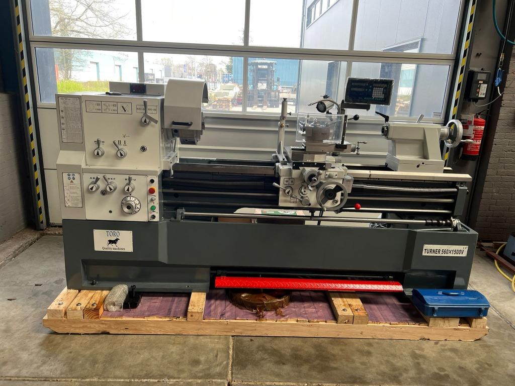 Toro draaibank 560x1500 met een doorlaat 105mm nieuw, Ophalen of Verzenden, Nieuw, Metaaldraaibank, 1000 mm of meer