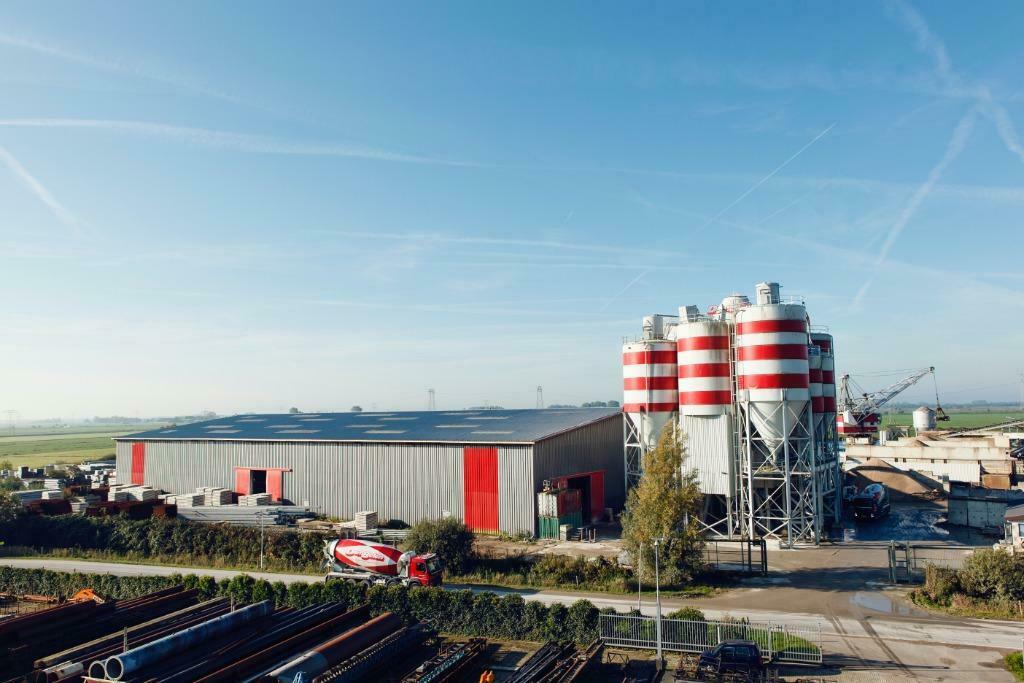 Betonmortel bestellen Friesland, Ophalen, Nieuw