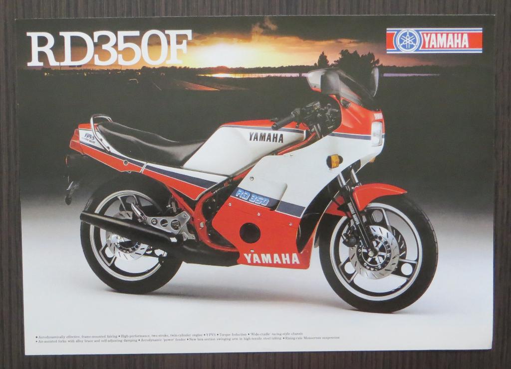 Folder Yamaha RD 350 F (YPVS) - 1985 - 2 blz (Engels), Verzenden, Yamaha