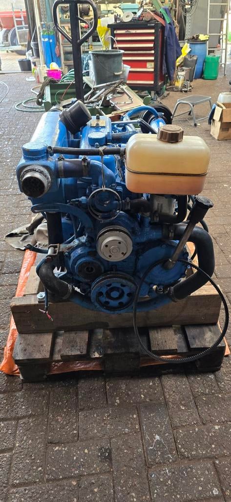 Gebruikte motoren o.a. Yanmar VP Perkins uit sloop v.a. 200, Watersport en Boten, Ophalen, Gebruikt, Diesel, 30 pk of meer