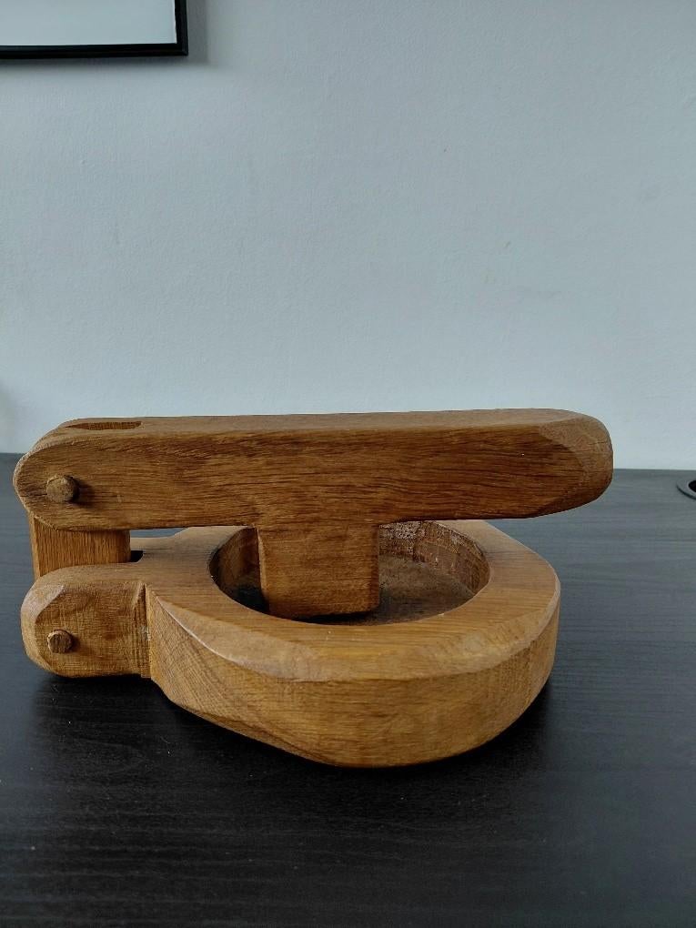 Prachtige vintage/antieke notenkraker, massief hout, Ophalen of Verzenden