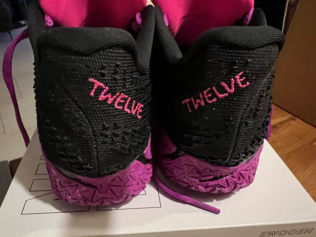 NIKE Custom Basketball Shoes, Ophalen, Nieuw, Schoenen