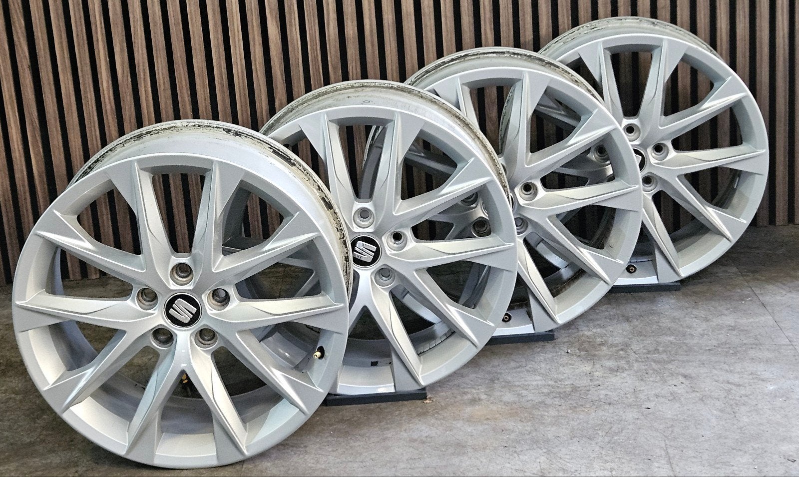 Nette 18" Orig SEAT Leon Velgen 5x112 Ateca Cupra Tarraco, Auto-onderdelen, Banden en Velgen, 18 inch, Gebruikt, Velg(en), Seat