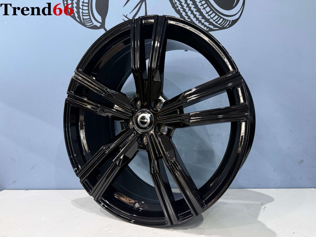 5x108 19'' Velgen Ford Focus Connect Volvo V40 V60 XC40 XC60