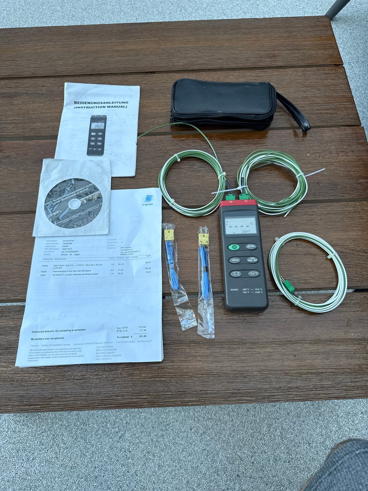 Digitale Thermometer met 2 sensoren en accessoires, Doe-het-zelf en Verbouw, Meetapparatuur, Ophalen, Zo goed als nieuw, Temperatuur