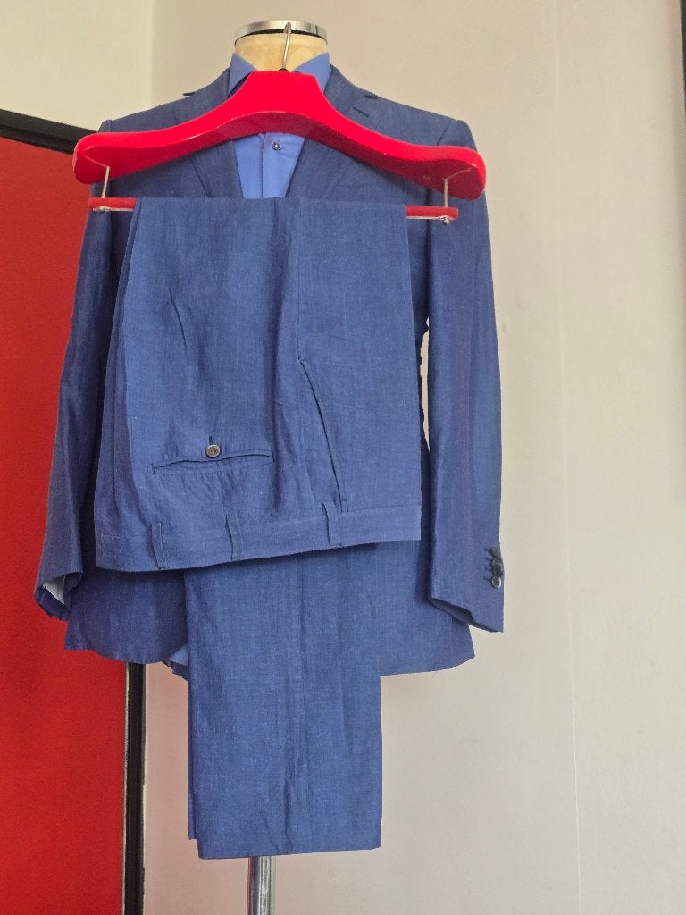 Nieuw Suitsupply Linnen kostuum met blauwe kleur maat 48, Ophalen, Nieuw, Suitsupply, Maat 48/50 (M)