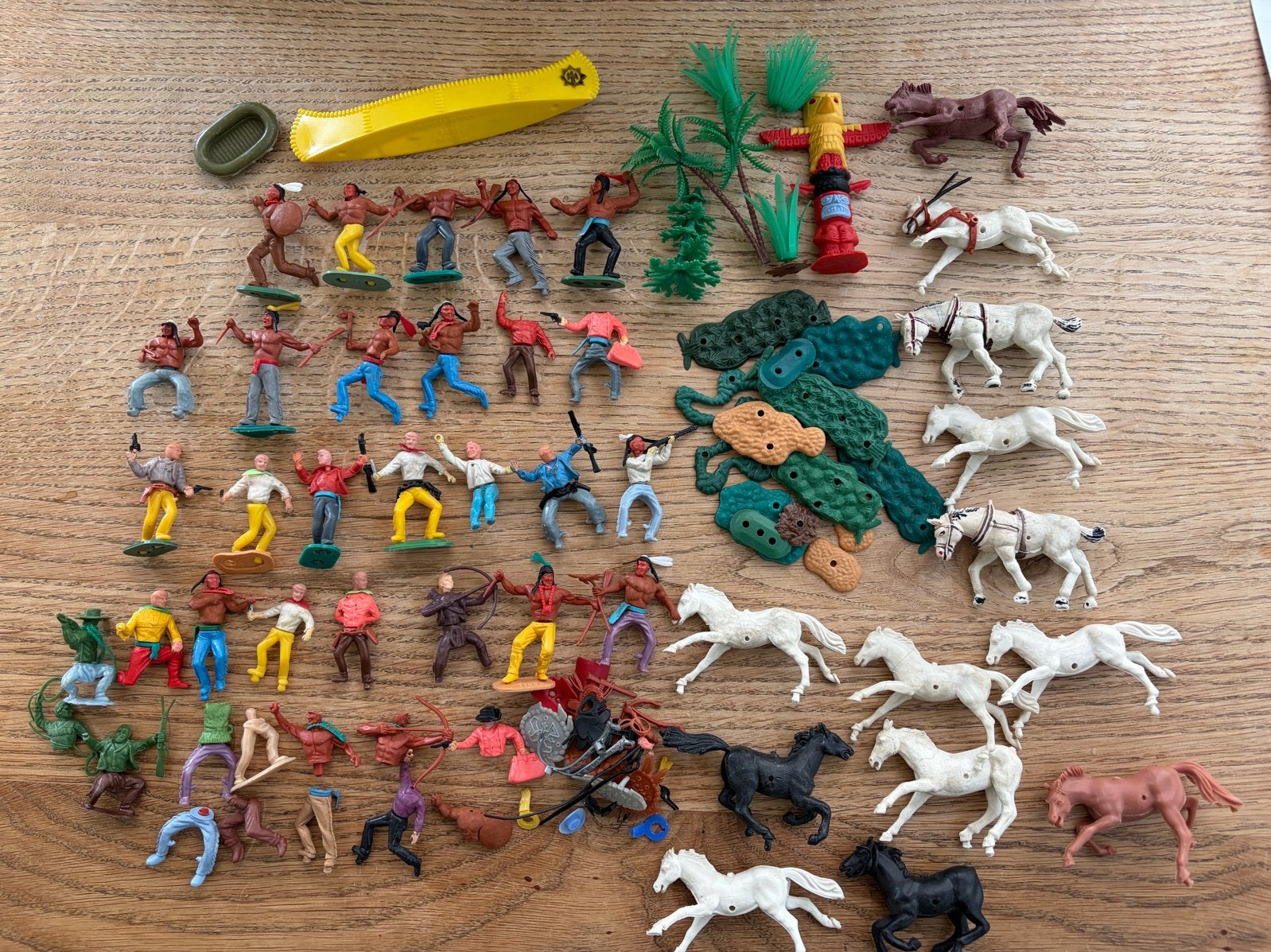 Grote set vintage cowboys, indianen en paarden figuren, Ophalen of Verzenden, Gebruikt