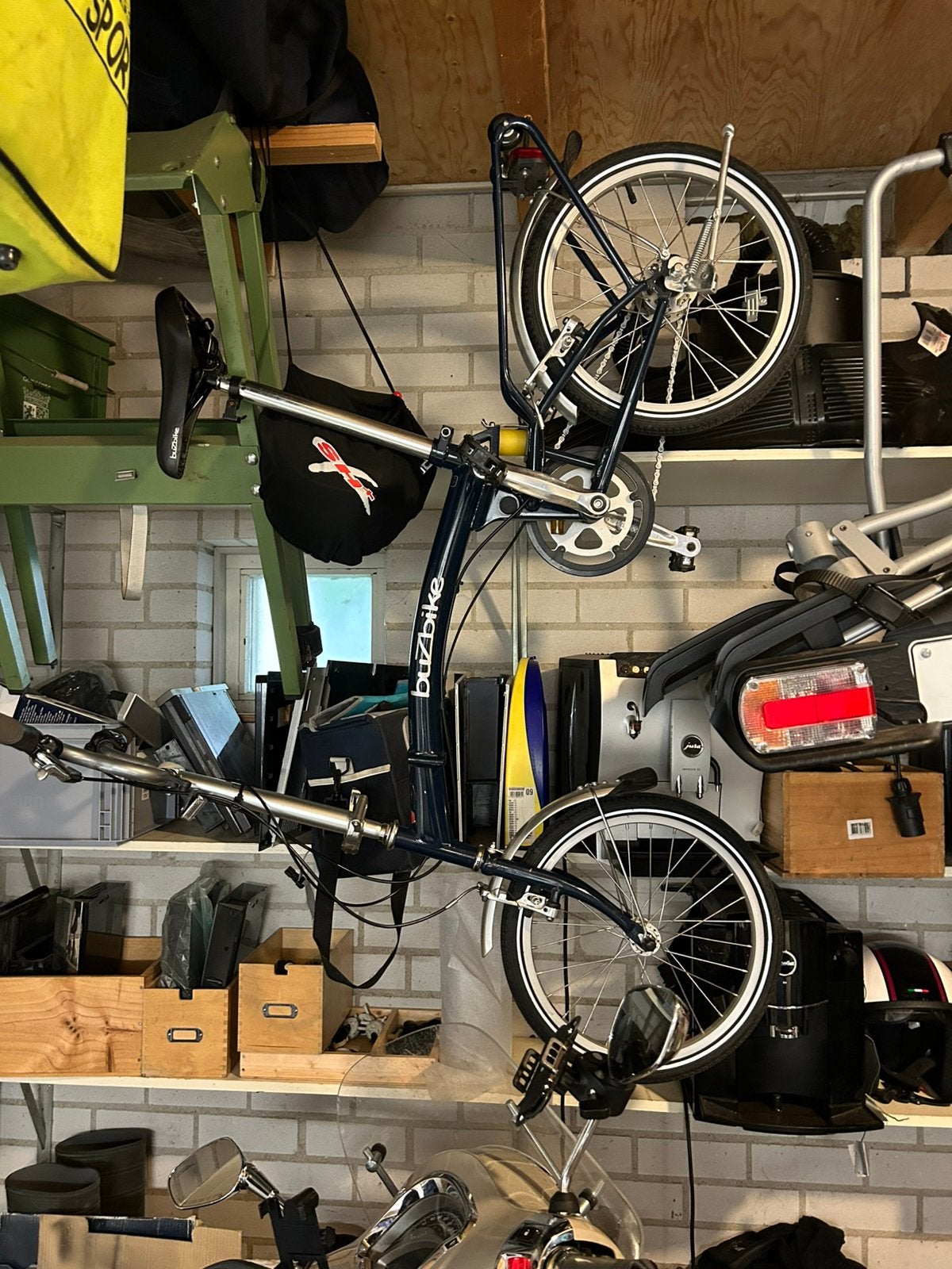 Buzbike, Fietsen en Brommers, Ophalen, 14 tot 16 inch, Versnellingen, Zo goed als nieuw