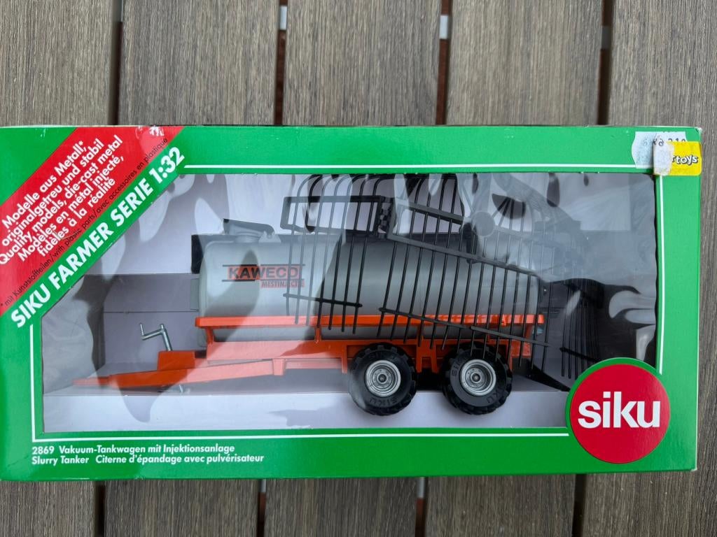 SIKU 2869 Tankwagen met injecteur zeer goede staat, Hobby en Vrije tijd, Modelauto's | 1:32, Ophalen of Verzenden, Zo goed als nieuw