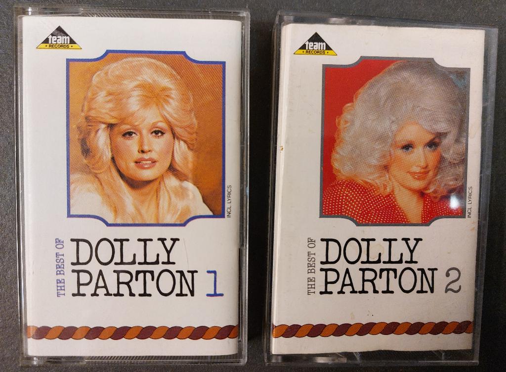 Dolly Parton CASSETTES Set van 2 The Best Of Greatest Hits, Cd's en Dvd's, Cassettebandjes, Gebruikt, Voorbespeeld, Country en Western