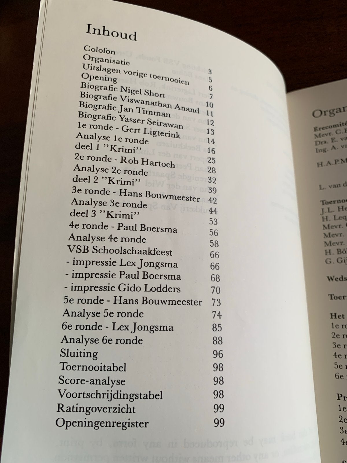 VSB Schaaktoernooi 1992 Boek - Anand, Short, Seirawan, Timma, Boeken, Ophalen of Verzenden, Gelezen, Denksport