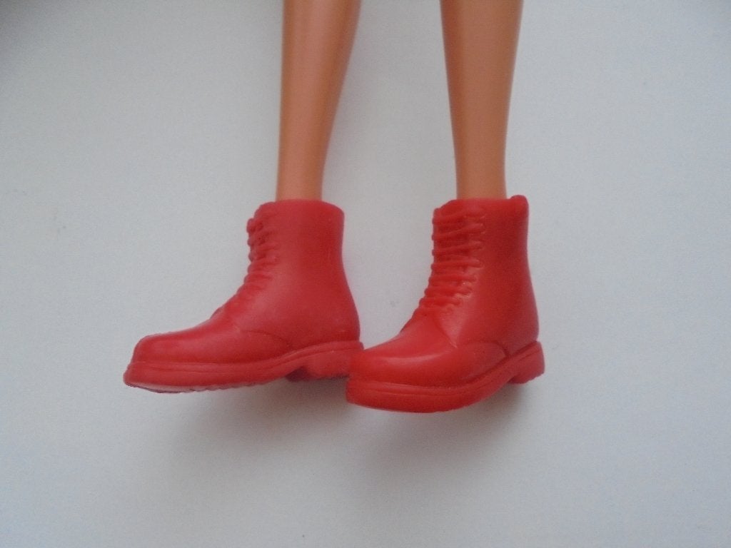 barbie stoere laarzen rood nieuw, Verzenden, Nieuw, Barbie