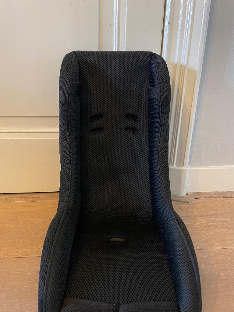 Babyschaal bakfiets, Fietsen en Brommers, Fietsaccessoires | Fietsstoeltjes, Ophalen, Zo goed als nieuw, 0 t/m 13 kg, Voorzitje