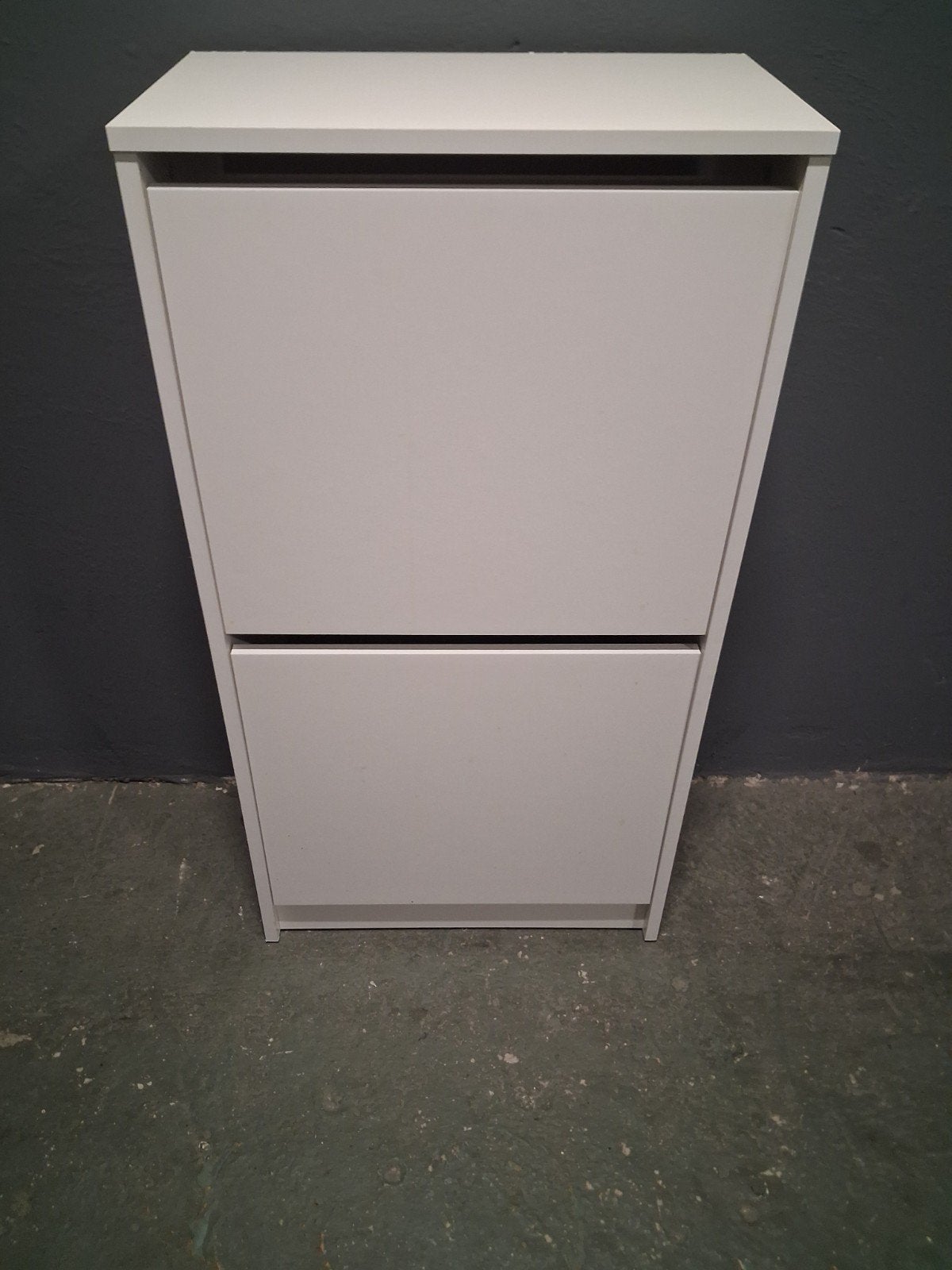 IKEA BISSA Schoenenkast wit met 2 vakken, Huis en Inrichting, Ophalen, Zo goed als nieuw, Modern, functioneel