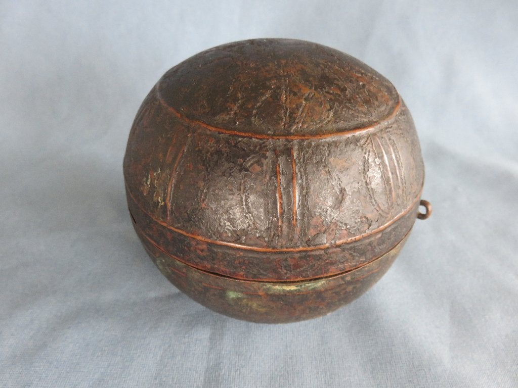 Middeleeuwen – vat in koper - 15e - 16e eeuw, Ophalen of Verzenden, Koper
