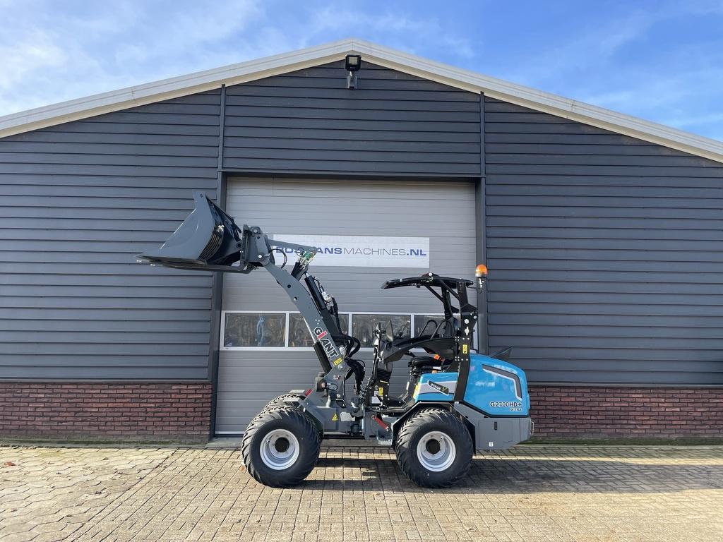 TE HUUR Giant G2700 HD X-TRA minishovel 2.7 T, Zakelijke goederen, Machines en Bouw | Kranen en Graafmachines, Tobroco, Info@tobroco.nl