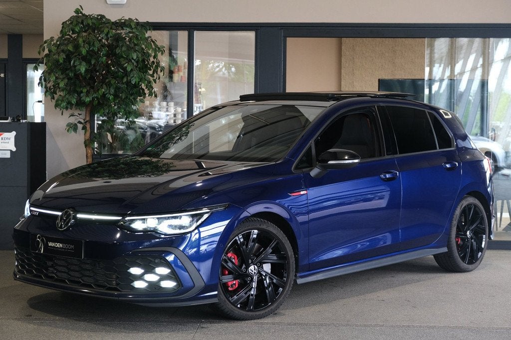 Volkswagen Golf 8 2.0 TSI GTI 245PK DSG Pano IQ Led Cam Mist, Auto's, Volkswagen, Bedrijf, Te koop, Golf, ABS, Achteruitrijcamera