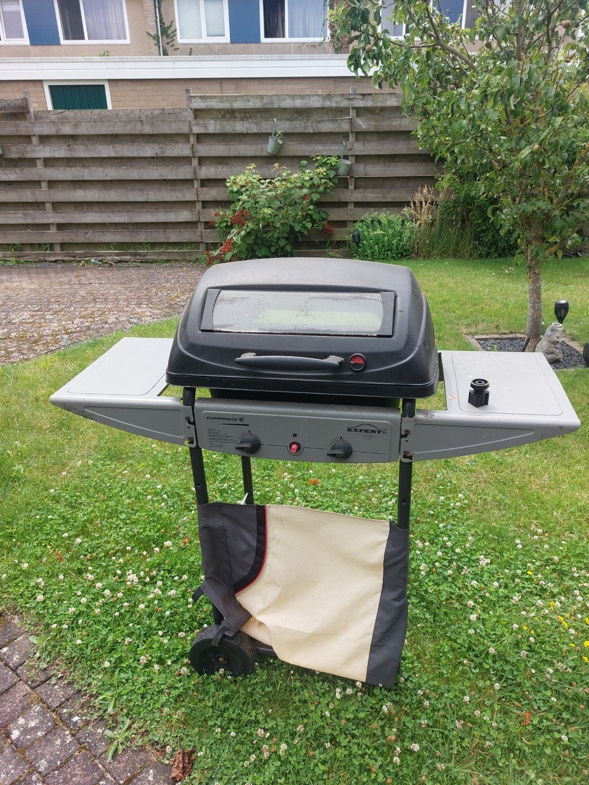 Campingaz Expert gasbarbecue met lavastenen, Ophalen, Gebruikt, Campingaz