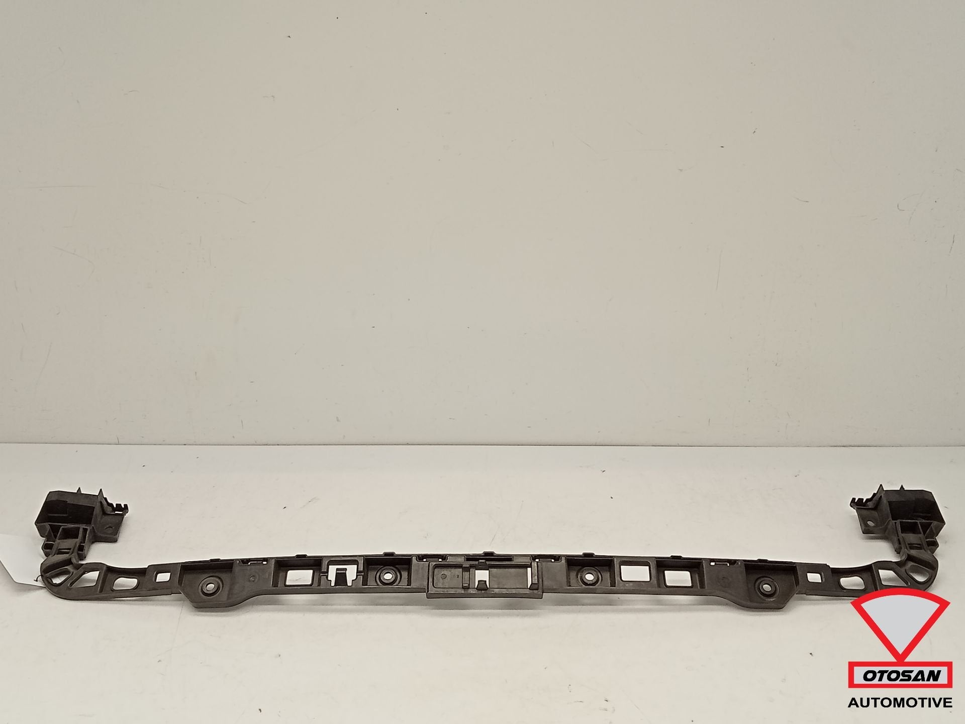 VW Golf 6 Achterbumper Geleider 5K6807863, Gebruikt, Volkswagen, Volkswagen AG, Bumper