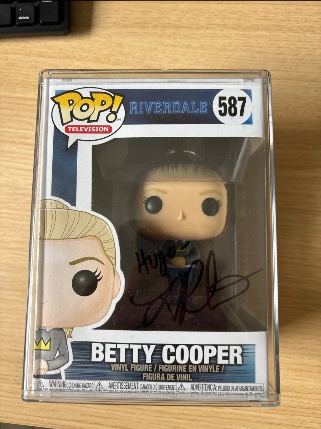 Lili Reinhart gesigneerde Funko Pop! Betty Cooper Riverdale, Verzamelen, Ophalen of Verzenden