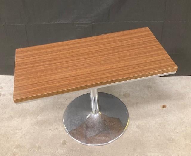 Vintage televisie of audio tafel - chroom, Minder dan 55 cm, Metaal of Aluminium, Zo goed als nieuw, Ophalen