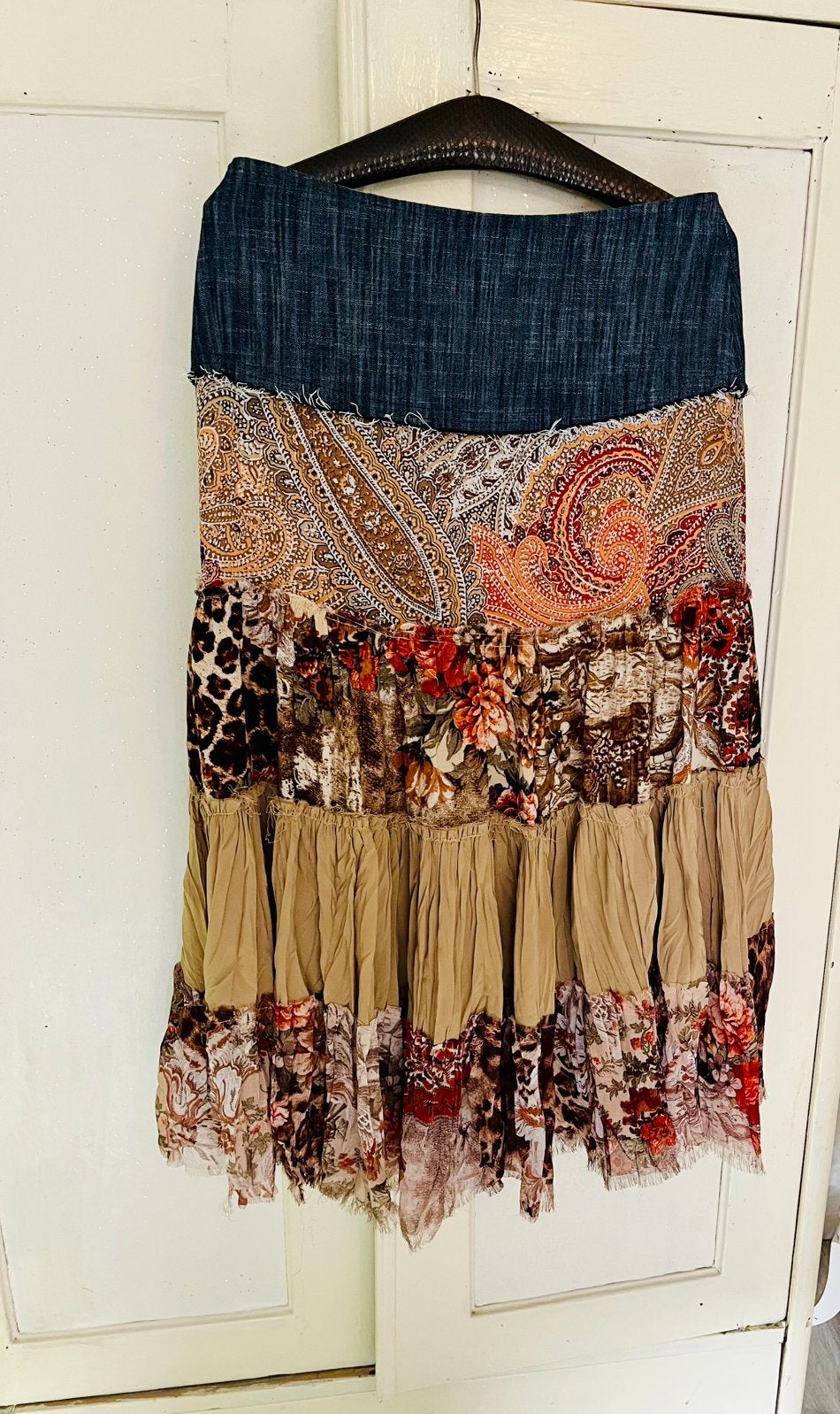 Leuke bloemenrok, Kleding | Dames, Ophalen of Verzenden, Zo goed als nieuw, Maat 38/40 (M), Onder de knie