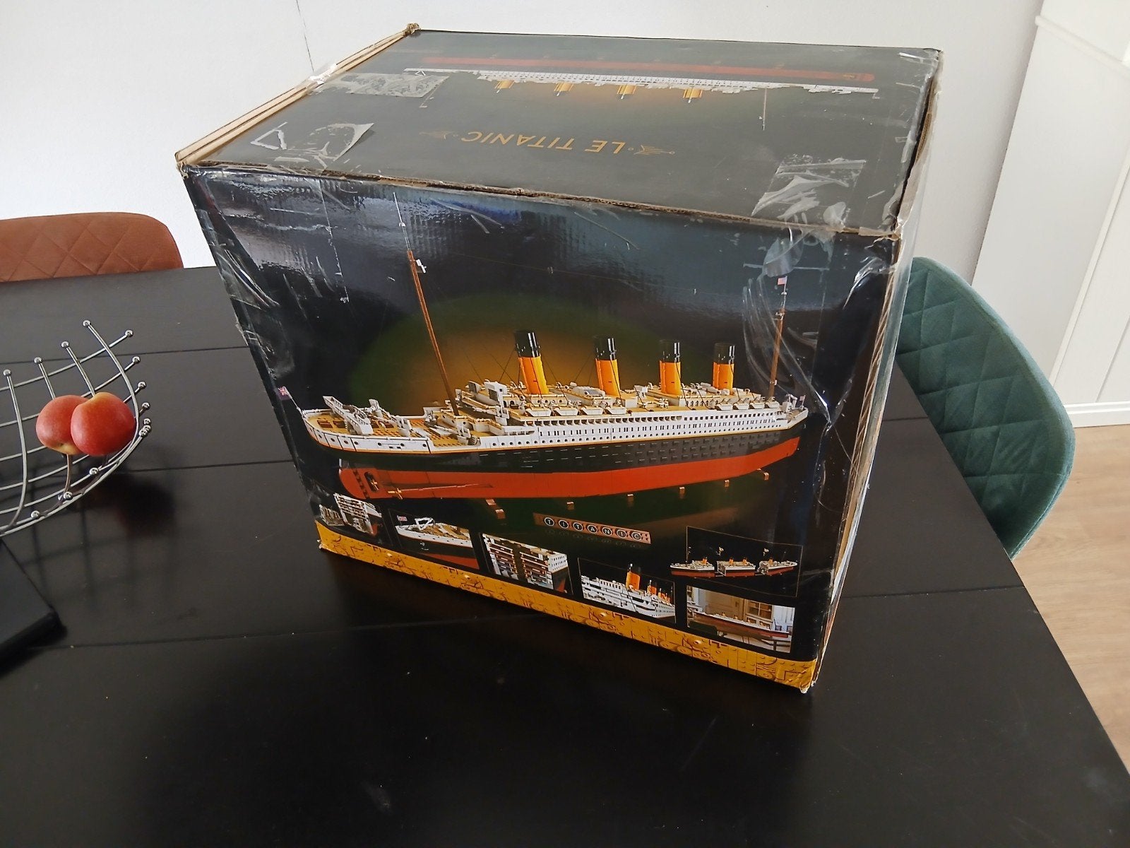 Foto 5 van titanic lego replica. gelijk aan origineel.