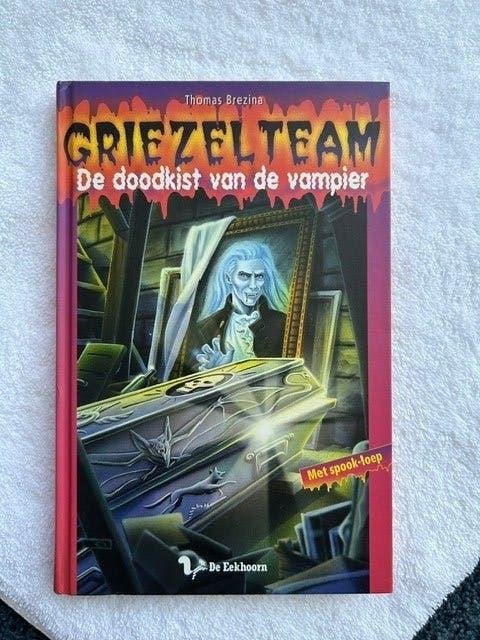 Kinderboek Griezelteam De Doodkist van de Vampier, Ophalen of Verzenden, Zo goed als nieuw, Fictie, Thomas Brezina