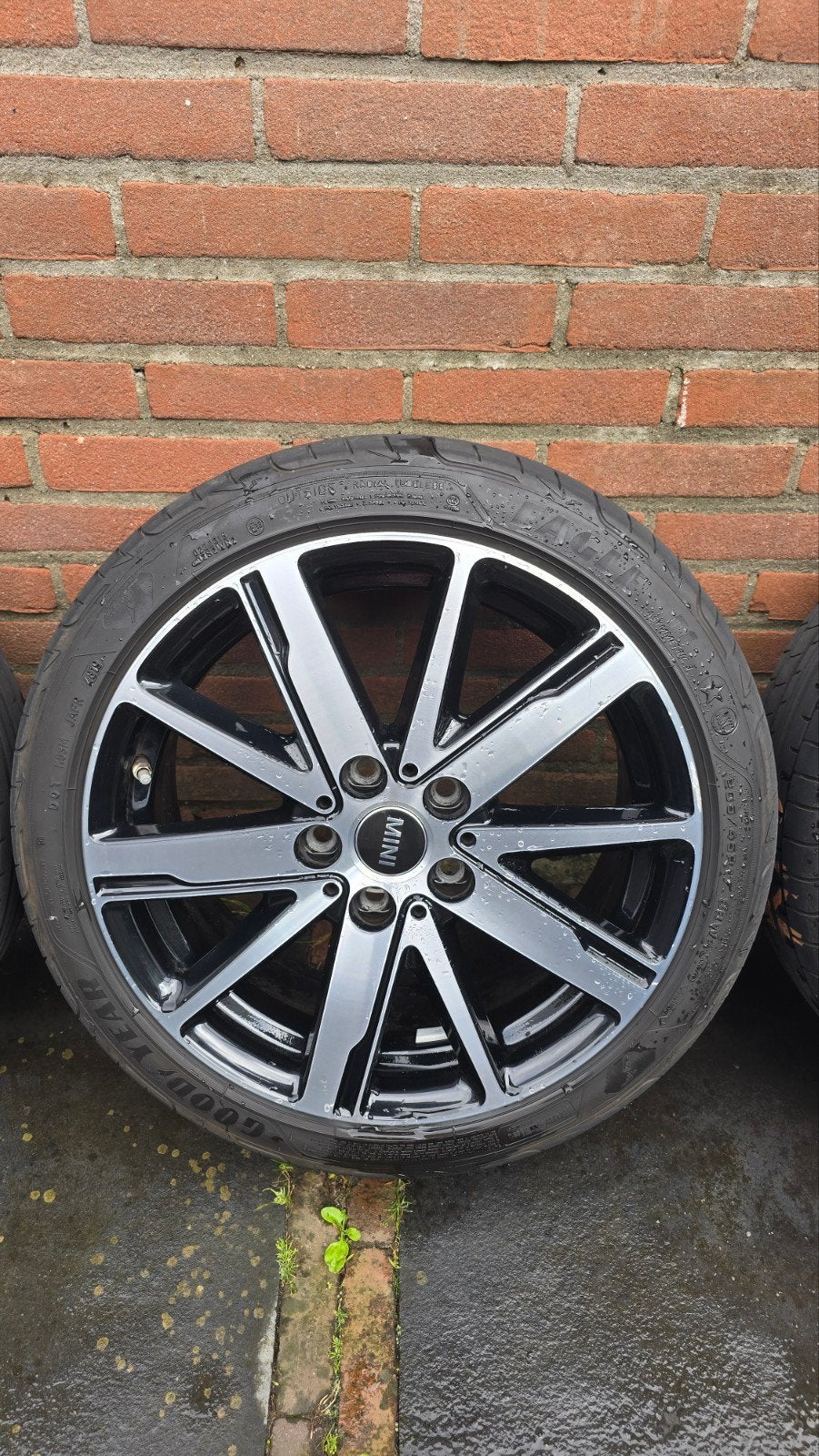 Mini Scissor Spoke 830 set 205/45/17 rijklaar, Auto-onderdelen, Banden en Velgen, Ophalen, Gebruikt, Banden en Velgen, 17 inch